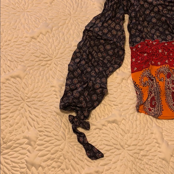 Bohemian off the shoulder top - Picture 3 of 4